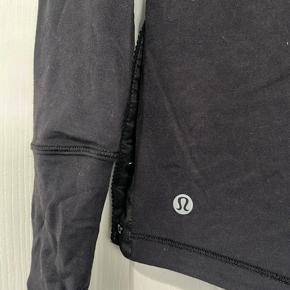 Lululemon Long Sleeve - Picture 3 of 4